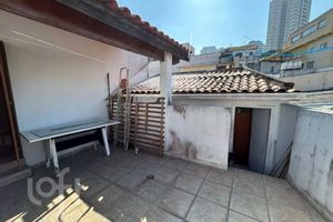 Image 30 - 904590