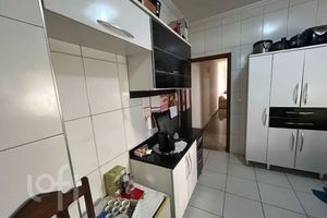 Image 3 - 904590