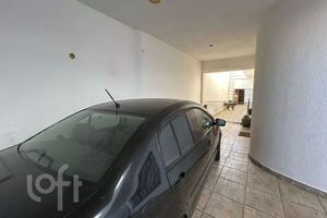 Image 32 - 904590