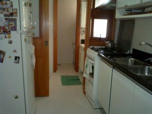 Image 40 - 9046