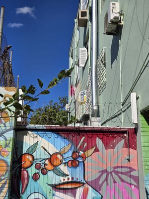 Image 6 - 904680