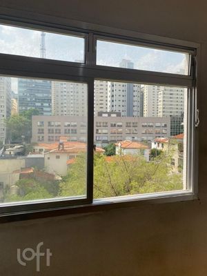 Image 22 - 904702