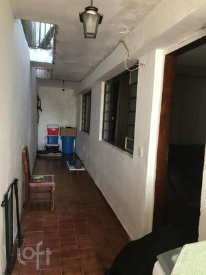 Image 19 - 904705