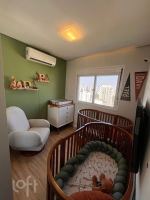 Image 13 - 904875