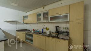Image 22 - 905290