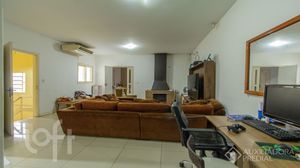 Image 1 - 905290