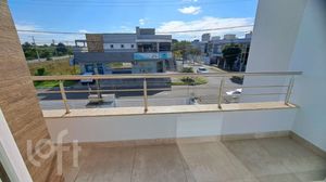 Image 15 - 905472