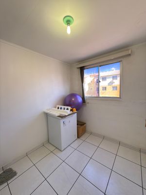 Image 4 - 905897