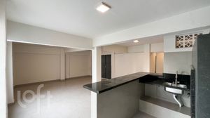 Image 21 - 906182