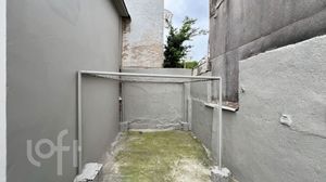 Image 37 - 906182