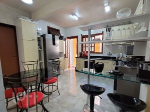 Image 24 - 906509