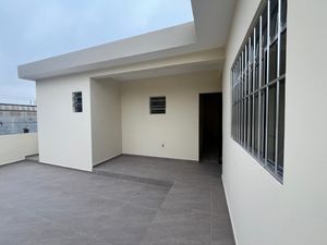 Image 7 - 906520