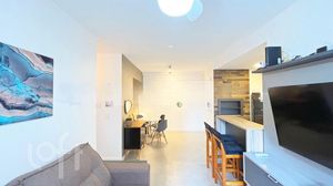 Image 6 - 906682