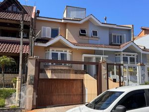 Image 32 - 909657