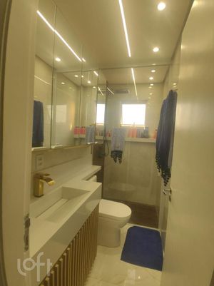Image 13 - 909836