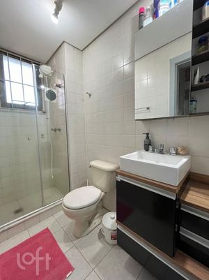 Image 5 - 910649