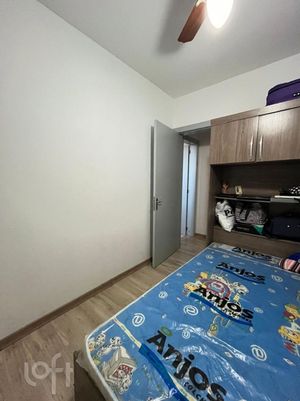 Image 7 - 910649