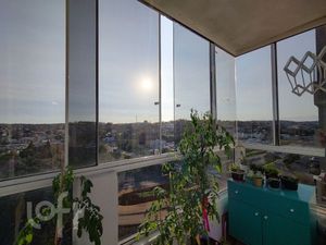 Image 8 - 912281