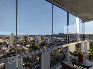 Image 7 - 912281