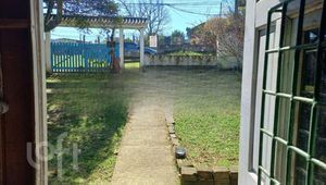 Image 4 - 912987