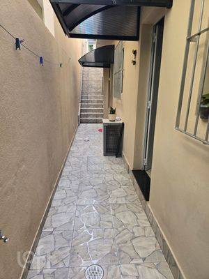 Image 19 - 913652