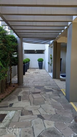 Image 15 - 913916