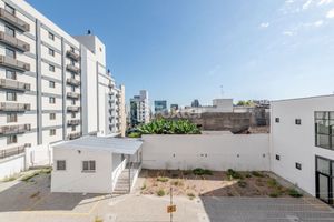 Image 9 - 914798