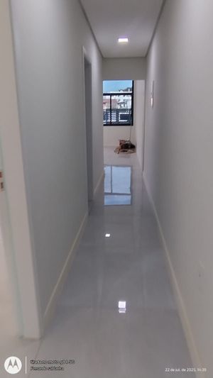 Image 7 - 914928