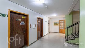 Image 30 - 914944