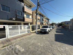 Image 1 - 914945