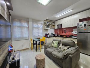 Image 3 - 914952