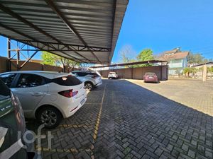 Image 17 - 914952