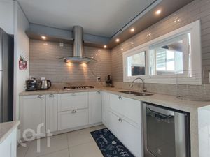 Image 21 - 914953