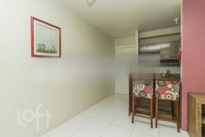 Image 3 - 914960