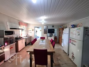Image 9 - 914976