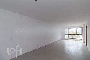 Image 2 - 914994