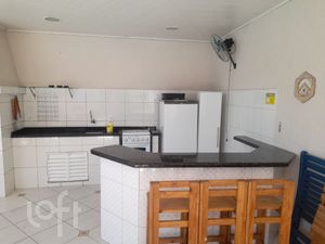 Image 31 - 915002