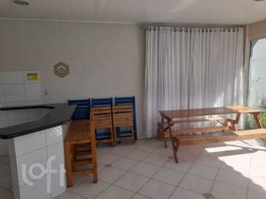 Image 49 - 915002