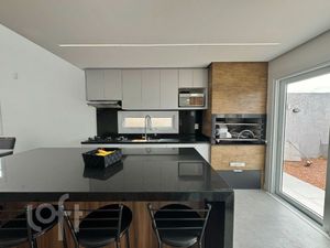 Image 14 - 915005