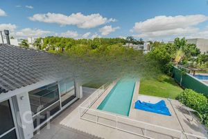 Image 42 - 915012