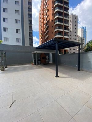 Image 20 - 915044