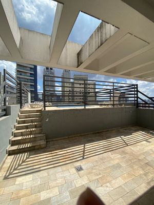 Image 26 - 915044