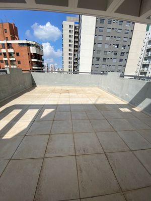 Image 33 - 915044