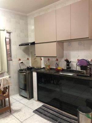 Image 1 - 915048