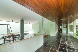 Image 34 - 915143