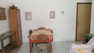 Image 0 - 915144