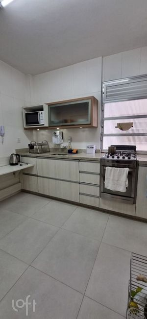 Image 34 - 915150