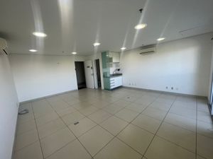 Image 4 - 915179