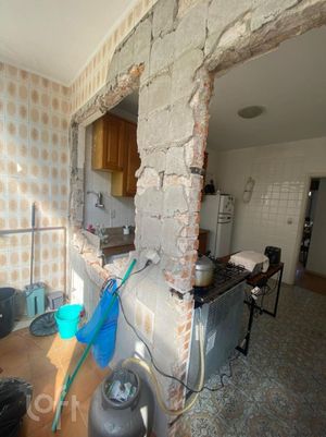 Image 19 - 915180