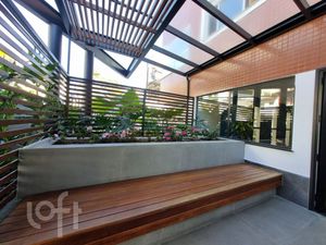 Image 34 - 915182